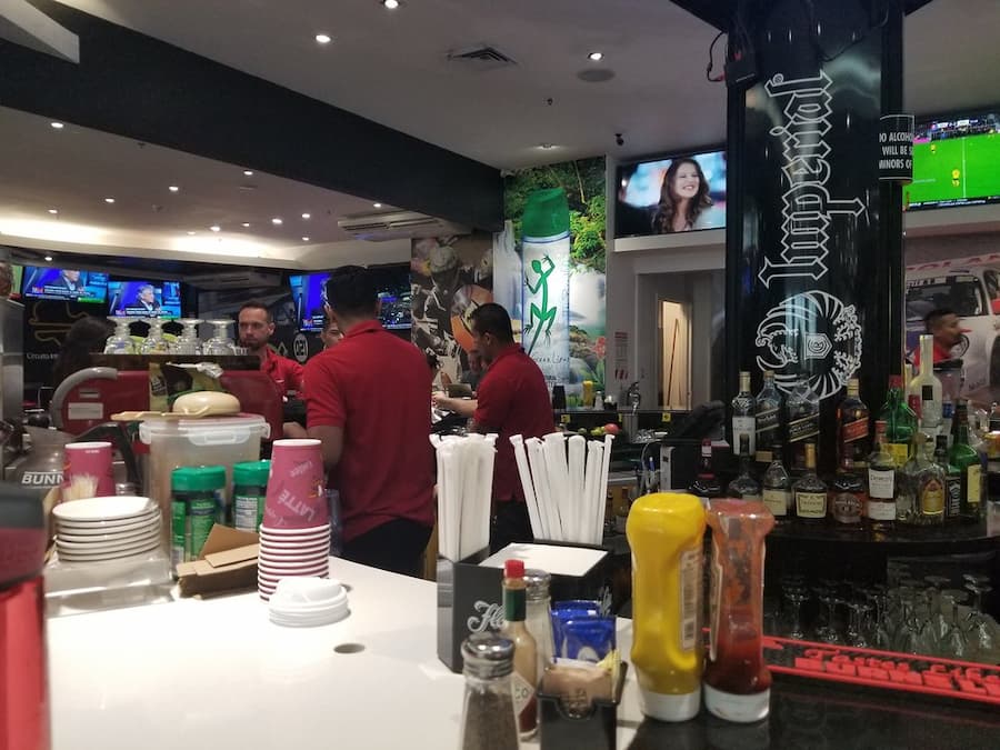 Player's Cafe Liberia Airport